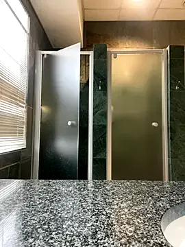 Amicisegreti – webcam model profile photo Image 7