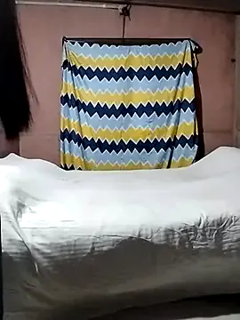 Benson18y – webcam model profile photo Image 4