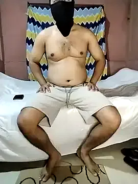 Benson18y – webcam model profile photo Image 5