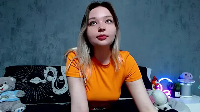 someone_sweet – webcam model profile photo Image 2