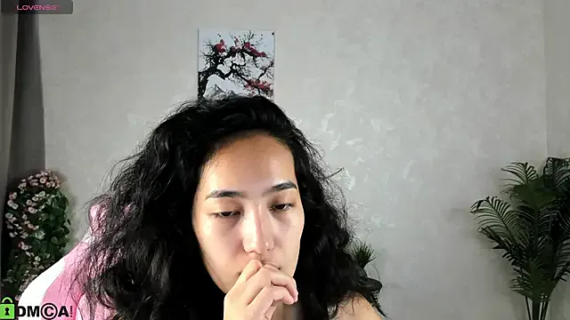 Take1668 – webcam model profile photo Image 17