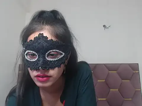 alexandjohntv – webcam model profile photo Image 11