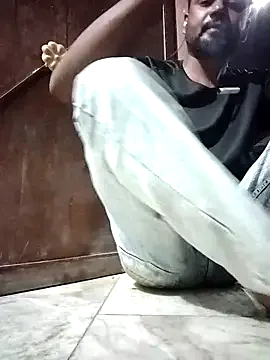 koreanboy2341 – webcam model profile photo Image 9