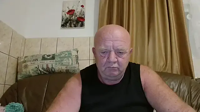 PabloArena – webcam model profile photo Image 10