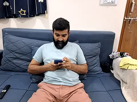 petites_perles – webcam model profile photo Image 18