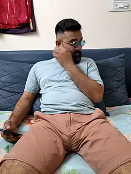 petites_perles – webcam model profile photo Image 3