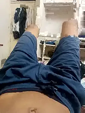 GFBOYS-111 – webcam model profile photo Image 5