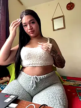 someone_sweet – webcam model profile photo Image 4