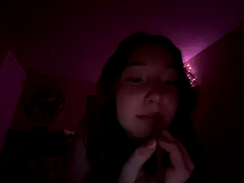 milli_maus_ – webcam model profile photo Image 5