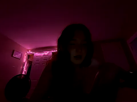 milli_maus_ – webcam model profile photo Image 6