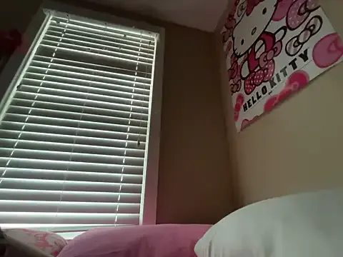 milli_maus_ – webcam model profile photo Image 8