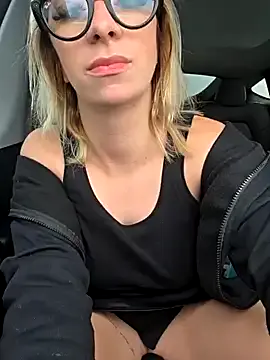 dears_pearlss – webcam model profile photo Image 10