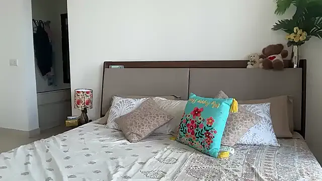 dirtypub – webcam model profile photo Image 5