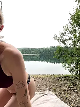 StefiiLia21 – webcam model profile photo Image 2