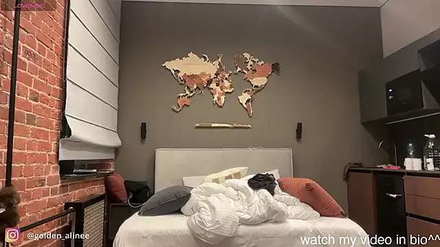 lonadejonge – webcam model profile photo Image 9