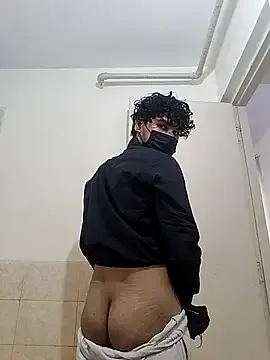 sellapink – webcam model profile photo Image 2