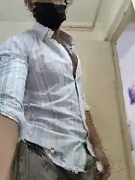 sellapink – webcam model profile photo Image 3