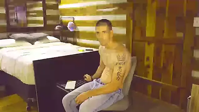 Kento26767 – webcam model profile photo Image 6