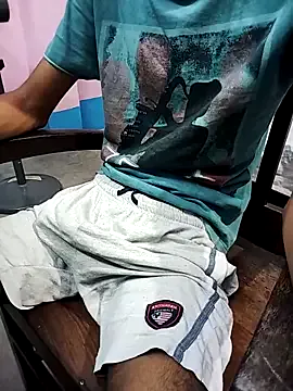 petalpage – webcam model profile photo Image 14