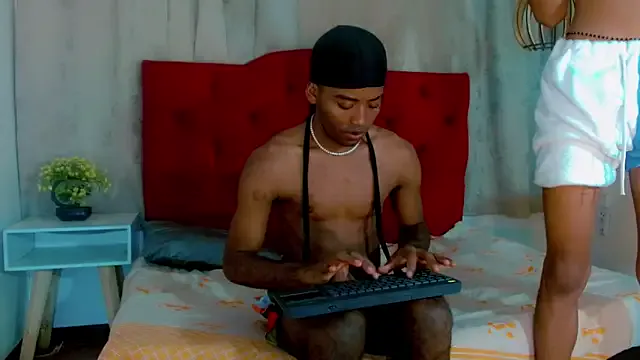 Kento26767 – webcam model profile photo Image 2