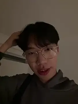 stargroup – webcam model profile photo Image 4