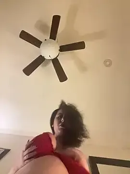 agnessi_ – webcam model profile photo Image 10