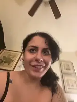 agnessi_ – webcam model profile photo Image 2