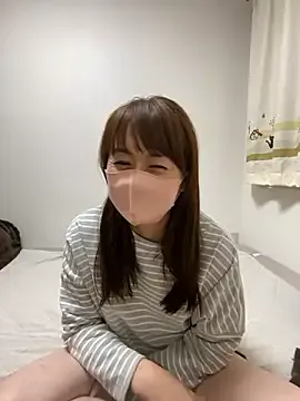 Ann_Sulu – webcam model profile photo Image 3