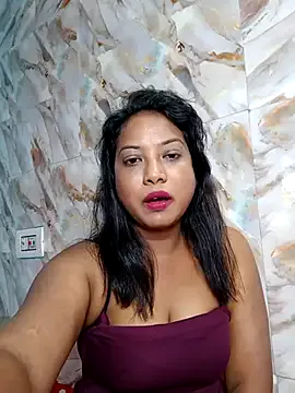 sellapink – webcam model profile photo Image 6