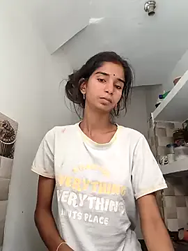 PabloArena – webcam model profile photo Image 4