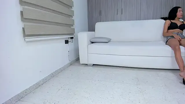 ChocoTime – webcam model profile photo Image 17