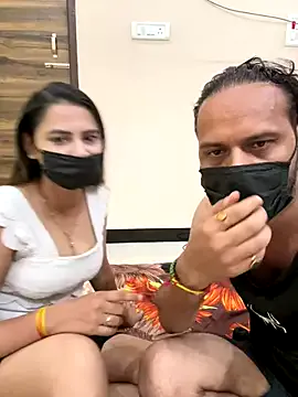 TwinksNextDoor – webcam model profile photo Image 3