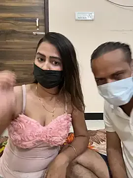 TwinksNextDoor – webcam model profile photo Image 4