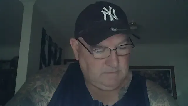 someone_sweet – webcam model profile photo Image 5