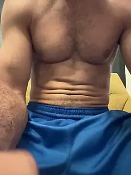 DomManlyGuy – webcam model profile photo Image 14