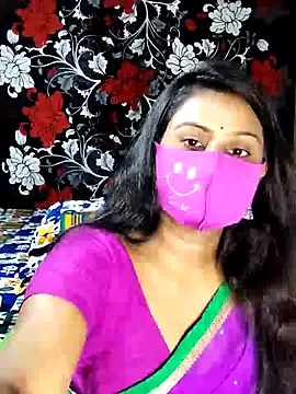 WitchAnnie – webcam model profile photo Image 5