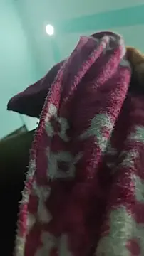 irohani_usagi – webcam model profile photo Image 3