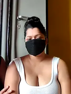 _Tomy08calderon – webcam model profile photo Image 9