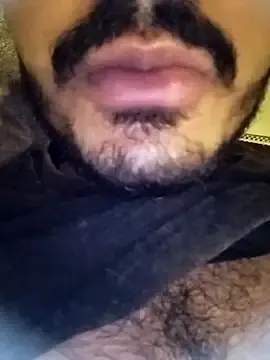 bisexualmilf – webcam model profile photo Image 7