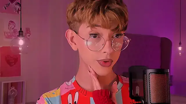 skinny_candy18 – webcam model profile photo Image 11