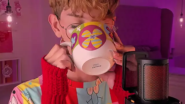 skinny_candy18 – webcam model profile photo Image 15