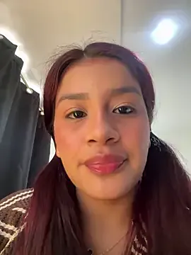 lkama_sutral – webcam model profile photo Image 3