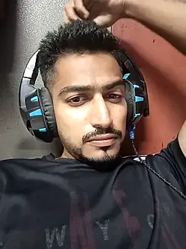 hornyshow_tv – webcam model profile photo Image 11