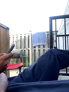 bisexualmilf – webcam model profile photo Image 12