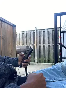 bisexualmilf – webcam model profile photo Image 14