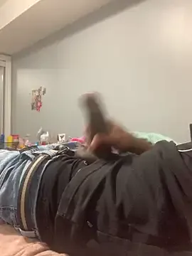 bisexualmilf – webcam model profile photo Image 2