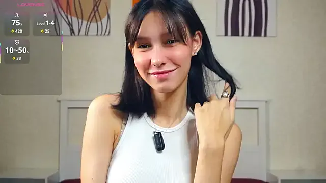 cutetomie – webcam model profile photo Image 3