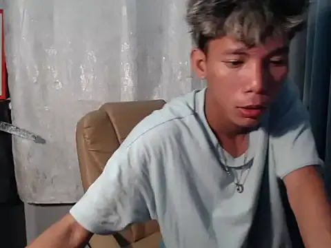 alexandjohntv – webcam model profile photo Image 13