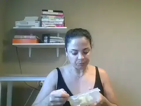 PumaShyXD – webcam model profile photo Image 18