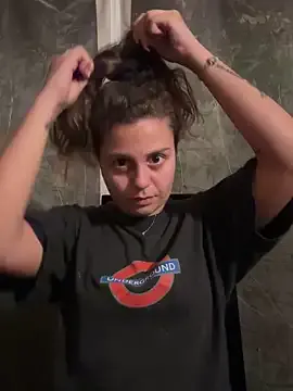 _chanMOMO_ – webcam model profile photo Image 4